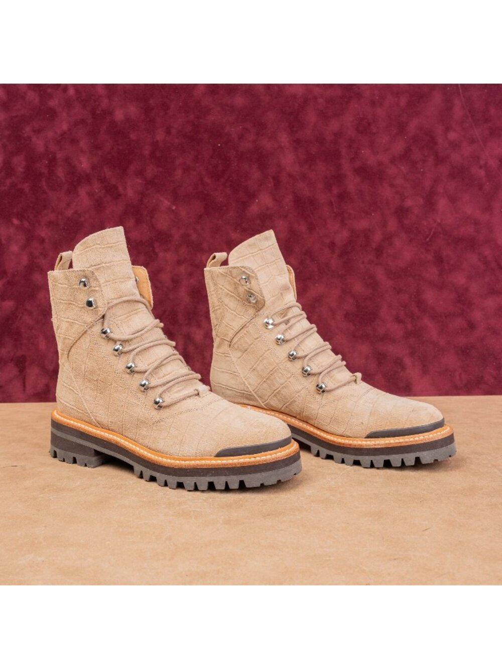Marc Fisher Women Lace-up Croc Print Beige Suede Fall Comfort Combat Boots 7.5